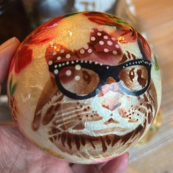 3 Decorative Bunny Flower Balls / Orbs - Picture 11 of 17